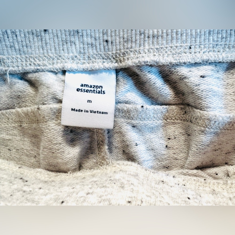 Amazon Essentials NWOT’s Light Gray Slim Fit Lightweight Jogger Pants - Picture 2 of 7